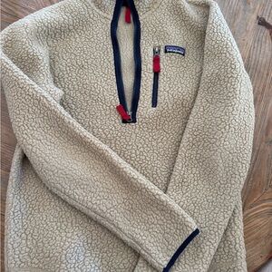 Patagonia Oatmeal  men’s small Fleece Jacket